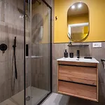 בית נופש Maison Luxury Plaza *